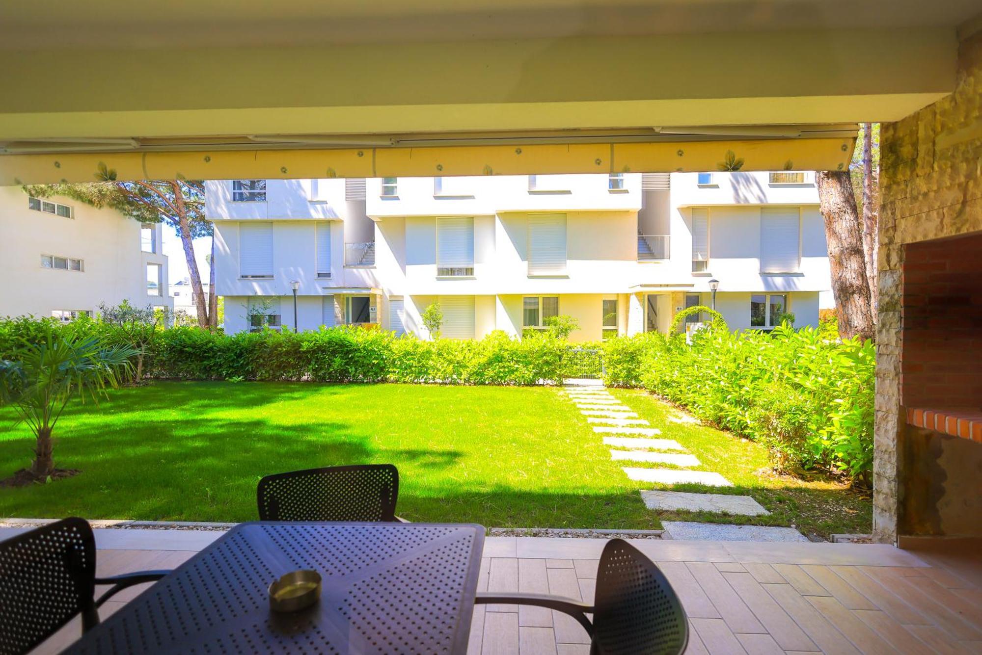 Sanpietro Vacation Apartments Durrës Extérieur photo